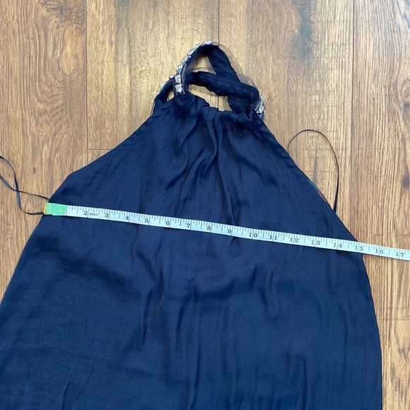 💛 XS 💛 NWT Anthro Embellished Halter Top Crystals Sparkle Bling Silky​ - Picture 9 of 10